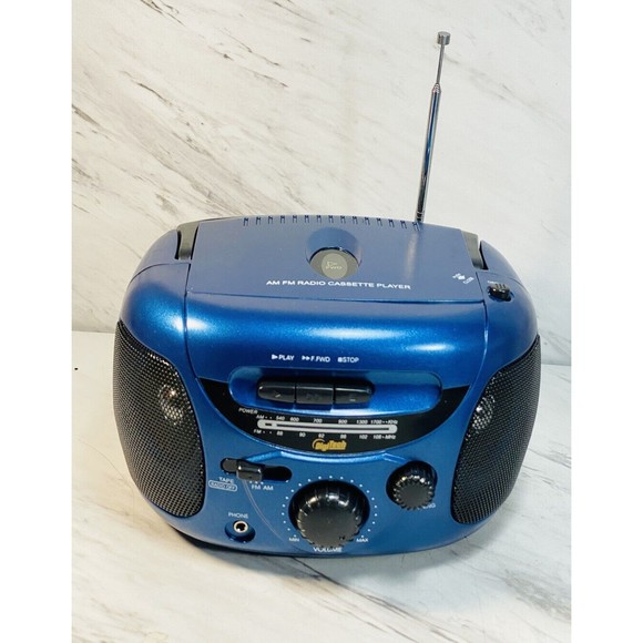 Vintage Digitech AM/FM Cassette Player NEW battery operated only - Picture 1 of 11